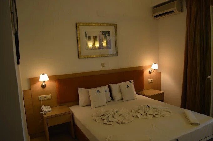 Фото Little Inn 2*